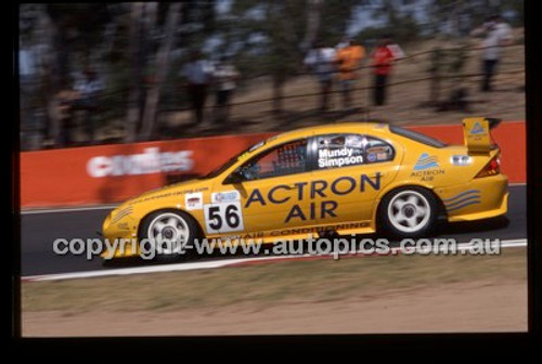 Bathurst 1000, 2002 - Photographer Marshall Cass - Code 02-B02-044