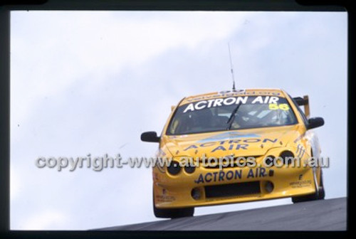 Bathurst 1000, 2002 - Photographer Marshall Cass - Code 02-B02-061