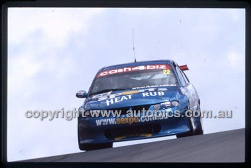 Bathurst 1000, 2002 - Photographer Marshall Cass - Code 02-B02-065