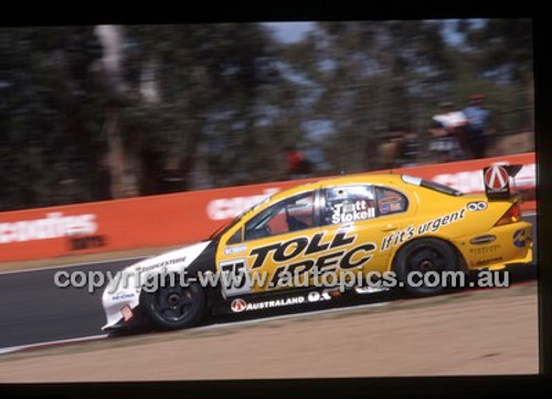 Bathurst 1000, 2002 - Photographer Marshall Cass - Code 02-B02-081