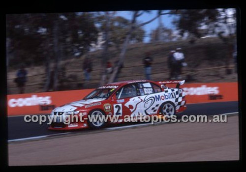 Bathurst 1000, 2002 - Photographer Marshall Cass - Code 02-B02-107