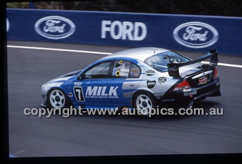 Bathurst 1000, 2002 - Photographer Marshall Cass - Code 02-B02-137