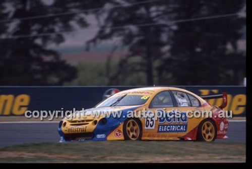 Bathurst 1000, 2002 - Photographer Marshall Cass - Code 02-B02-161