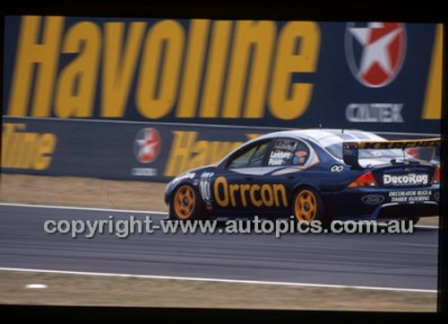 Bathurst 1000, 2002 - Photographer Marshall Cass - Code 02-B02-170