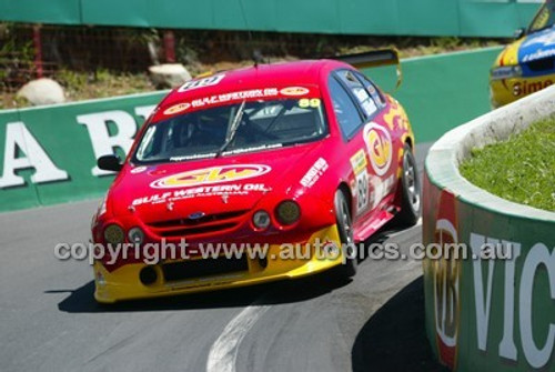 Bathurst 1000, 2003 -  Photographer Marshall Cass - Code 03-MC-B03-072