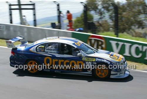 Bathurst 1000, 2003 -  Photographer Marshall Cass - Code 03-MC-B03-081