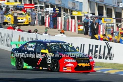 Bathurst 1000, 2003 -  Photographer Marshall Cass - Code 03-MC-B03-151