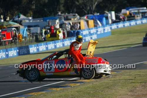 Bathurst 1000, 2003 -  Photographer Marshall Cass - Code 03-MC-B03-159