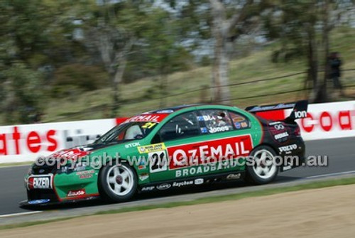 Bathurst 1000, 2003 -  Photographer Marshall Cass - Code 03-MC-B03-252