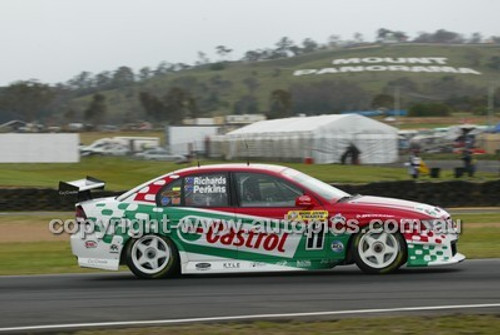 Bathurst 1000, 2003 -  Photographer Marshall Cass - Code 03-MC-B03-365