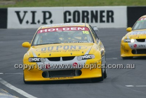 Bathurst 1000, 2003 -  Photographer Marshall Cass - Code 03-MC-B03-384