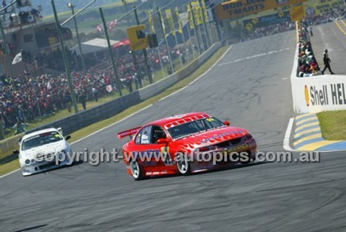Bathurst 1000, 2003 -  Photographer Marshall Cass - Code 03-MC-B03-484
