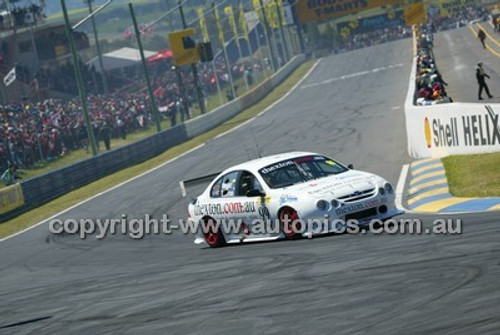 Bathurst 1000, 2003 -  Photographer Marshall Cass - Code 03-MC-B03-485