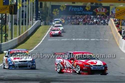 Bathurst 1000, 2003 -  Photographer Marshall Cass - Code 03-MC-B03-500