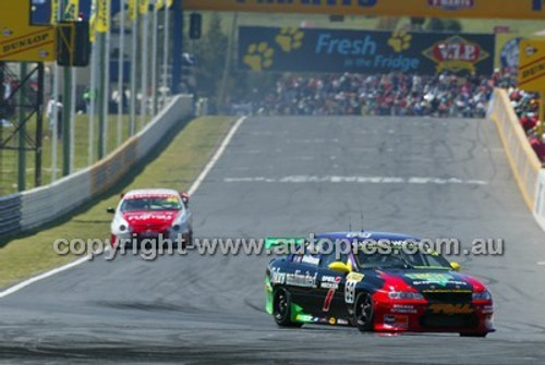 Bathurst 1000, 2003 -  Photographer Marshall Cass - Code 03-MC-B03-503