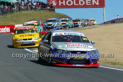 Bathurst 1000, 2003 -  Photographer Marshall Cass - Code 03-MC-B03-510