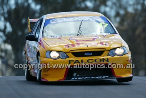 Bathurst 1000, 2003 -  Photographer Marshall Cass - Code 03-MC-B03-590