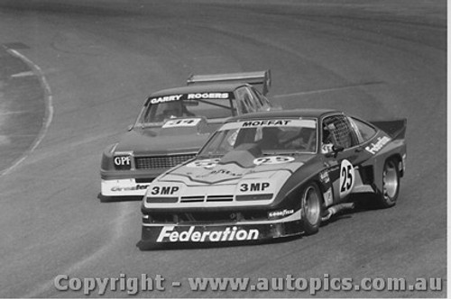 80005  -   Moffat / Rogers  -  Monza and Torana -  Amaroo 1980