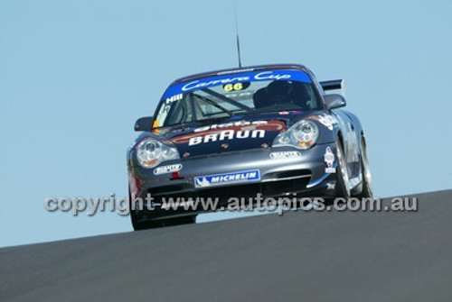 Bathurst 1000, 2004 -  Photographer Marshall Cass - Code 04-MC-B04-010