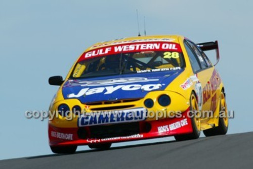 Bathurst 1000, 2004 -  Photographer Marshall Cass - Code 04-MC-B04-027