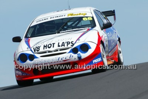 Bathurst 1000, 2004 -  Photographer Marshall Cass - Code 04-MC-B04-043