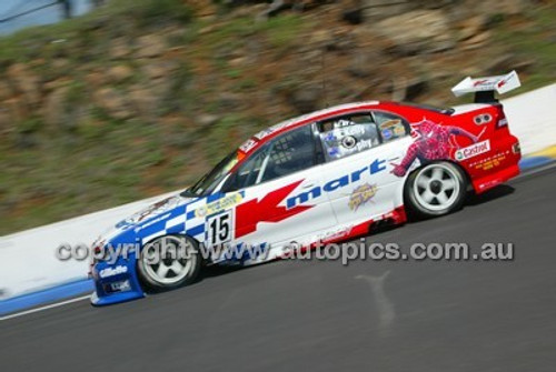 Bathurst 1000, 2004 -  Photographer Marshall Cass - Code 04-MC-B04-137