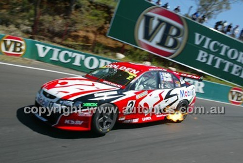 Bathurst 1000, 2004 -  Photographer Marshall Cass - Code 04-MC-B04-157