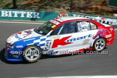 Bathurst 1000, 2004 -  Photographer Marshall Cass - Code 04-MC-B04-158