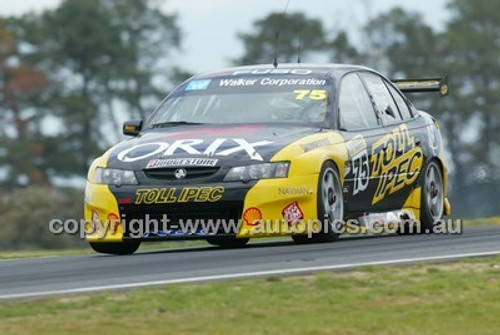 Bathurst 1000, 2004 -  Photographer Marshall Cass - Code 04-MC-B04-178