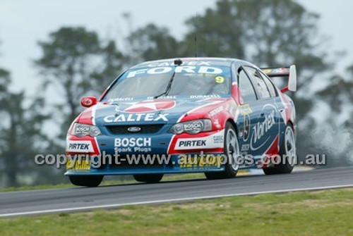 Bathurst 1000, 2004 -  Photographer Marshall Cass - Code 04-MC-B04-187