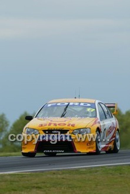 Bathurst 1000, 2004 -  Photographer Marshall Cass - Code 04-MC-B04-226