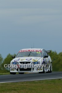 Bathurst 1000, 2004 -  Photographer Marshall Cass - Code 04-MC-B04-233
