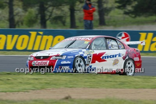 Bathurst 1000, 2004 -  Photographer Marshall Cass - Code 04-MC-B04-263