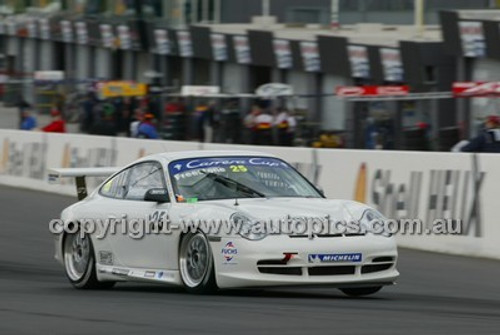 Bathurst 1000, 2004 -  Photographer Marshall Cass - Code 04-MC-B04-288