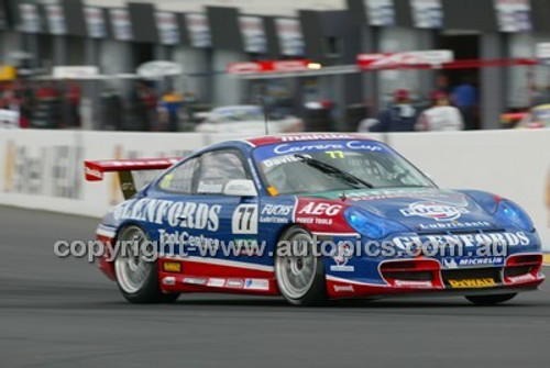 Bathurst 1000, 2004 -  Photographer Marshall Cass - Code 04-MC-B04-294