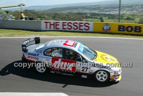 Bathurst 1000, 2004 -  Photographer Marshall Cass - Code 04-MC-B04-312