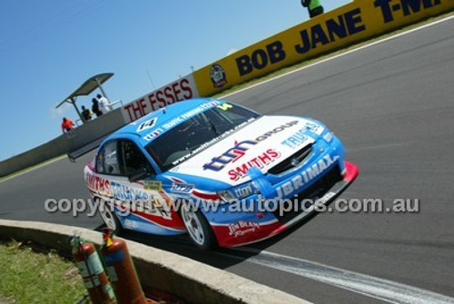 Bathurst 1000, 2004 -  Photographer Marshall Cass - Code 04-MC-B04-421