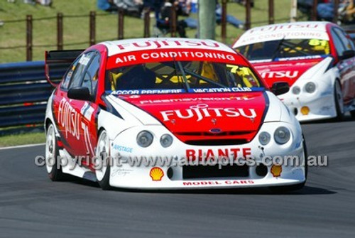 Bathurst 1000, 2004 -  Photographer Marshall Cass - Code 04-MC-B04-438