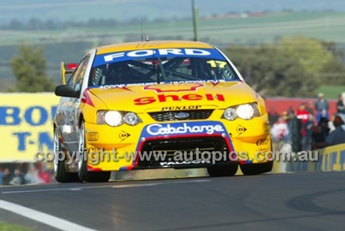 Bathurst 1000, 2004 -  Photographer Marshall Cass - Code 04-MC-B04-482