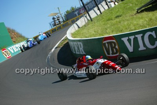 Bathurst 1000, 2004 -  Photographer Marshall Cass - Code 04-MC-B04-555