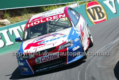 Bathurst 1000, 2004 -  Photographer Marshall Cass - Code 04-MC-B04-739