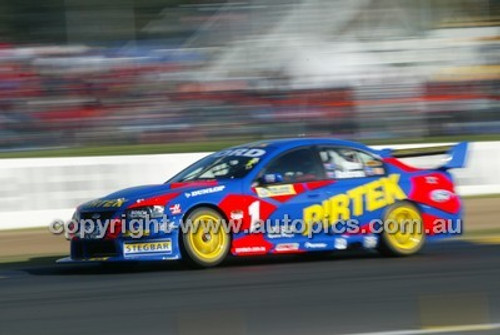 Bathurst 1000, 2004 -  Photographer Marshall Cass - Code 04-MC-B04-833