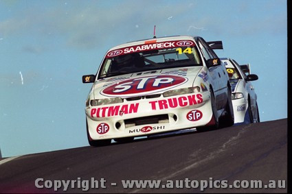 Bathurst FIA 1000 15th November 1999 - Photographer Marshall Cass - Code MC-B99-961