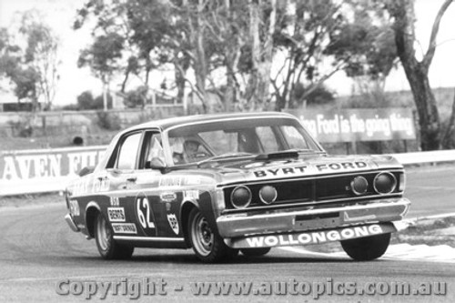 71705  -  P. Barnes / R . Skelton  -  Bathurst 1971 - 2nd Outright -  Ford Falcon GTHO Phase 3