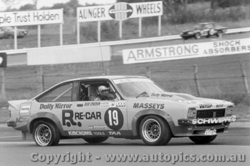 79706  -  P. Janson / L. Perkins  -  Bathurst 1979  2nd Outright  Holden Torana A9X