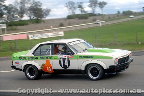 79720  -  Radburn / Smith  -  Bathurst 1979  Holden Torana