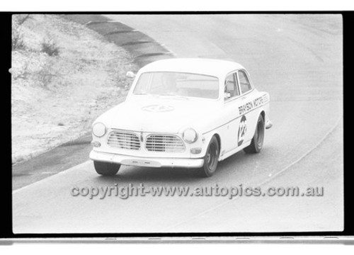 Andrew Miedecke, Volvo - Amaroo Park 13th September 1970 - 70-AM13970-021