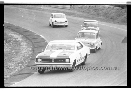 Doug Hawkins Holden Monaro - Amaroo Park 13th September 1970 - 70-AM13970-176