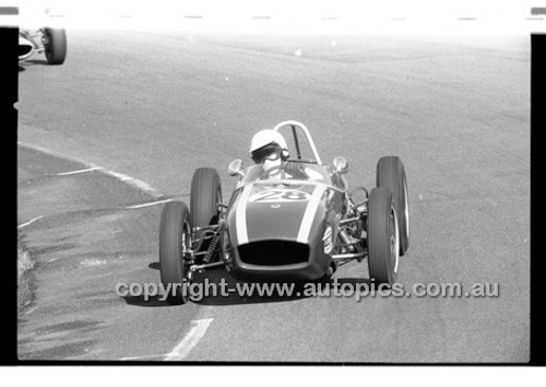 D. Hunt Lotus 18 - Amaroo Park 31th May 1970 - 70-AM31570-060