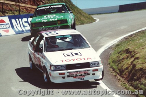 85703  -  J. Smith / A. Price    Bathurst 1985  Class A Winner   Toyota Corolla